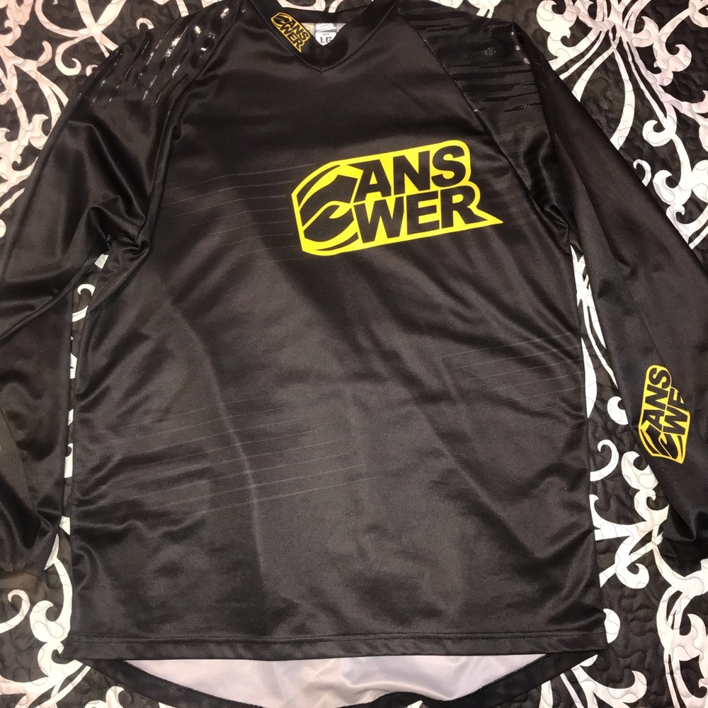 Answer riding suit